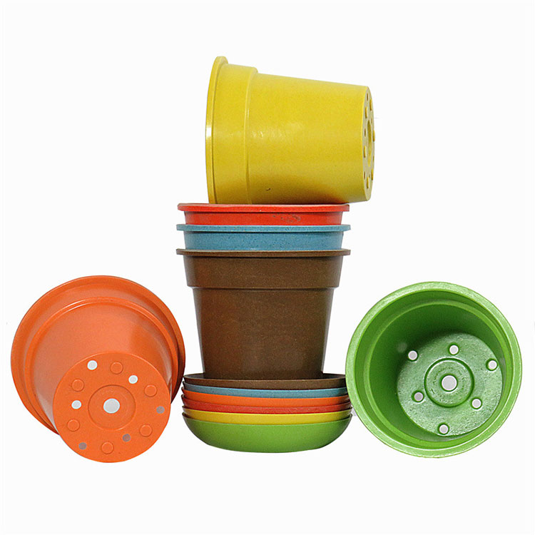 Que tipos de vasos de flores podem ser divididos de acordo com o material?
